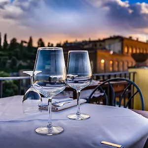 La Scaletta Al Ponte Vecchio פירנצה